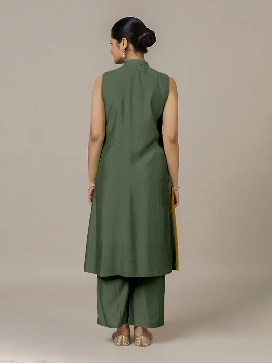 Eira x Rozaana | A Line Kurta w/ Mandarin Collar in Pine Green | Coords or Only Kurta