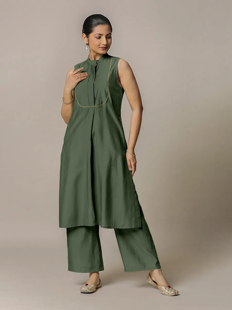 Eira x Rozaana | A Line Kurta w/ Mandarin Collar in Pine Green | Coords or Only Kurta
