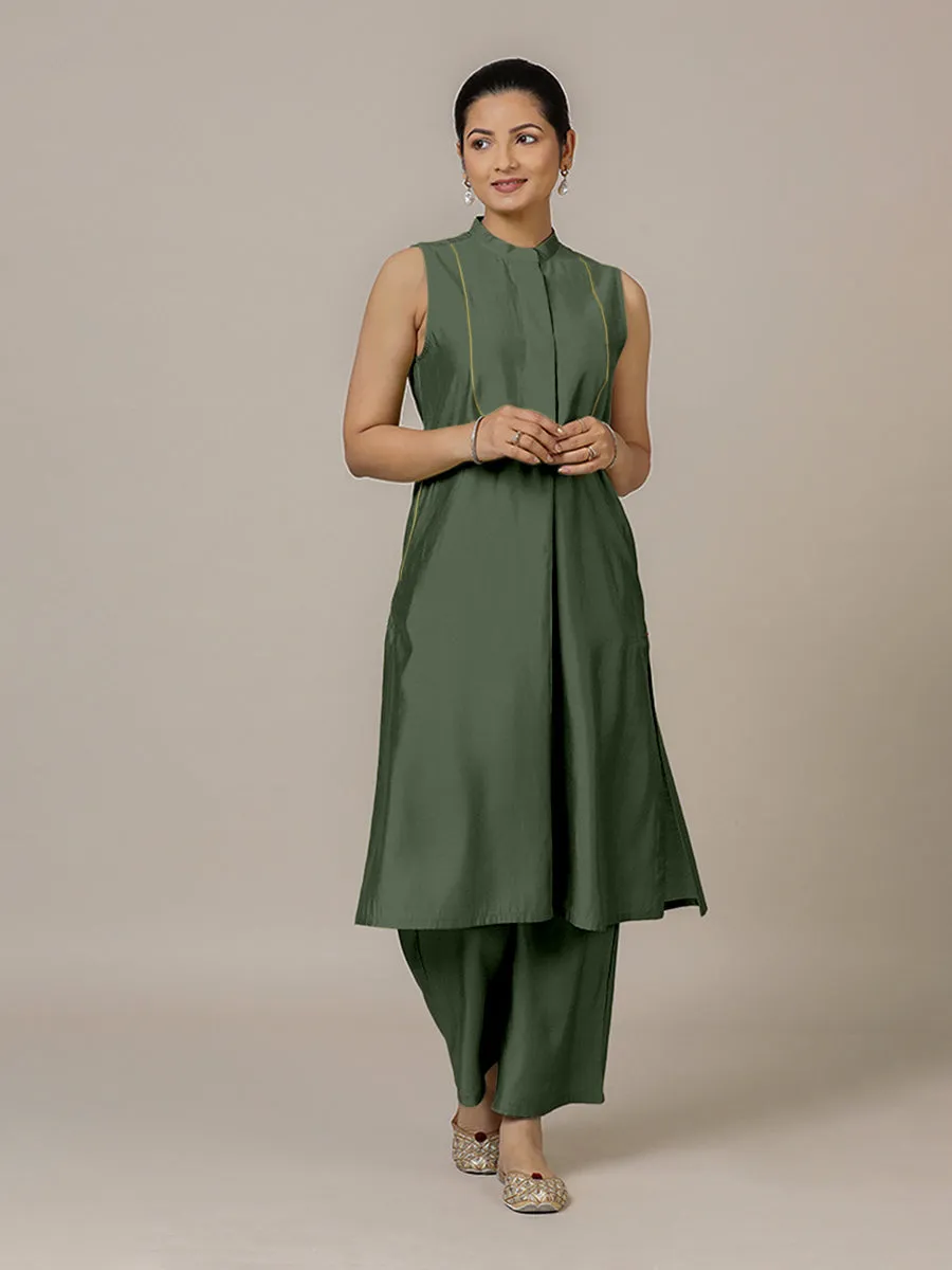 Eira x Rozaana | A Line Kurta w/ Mandarin Collar in Pine Green | Coords or Only Kurta