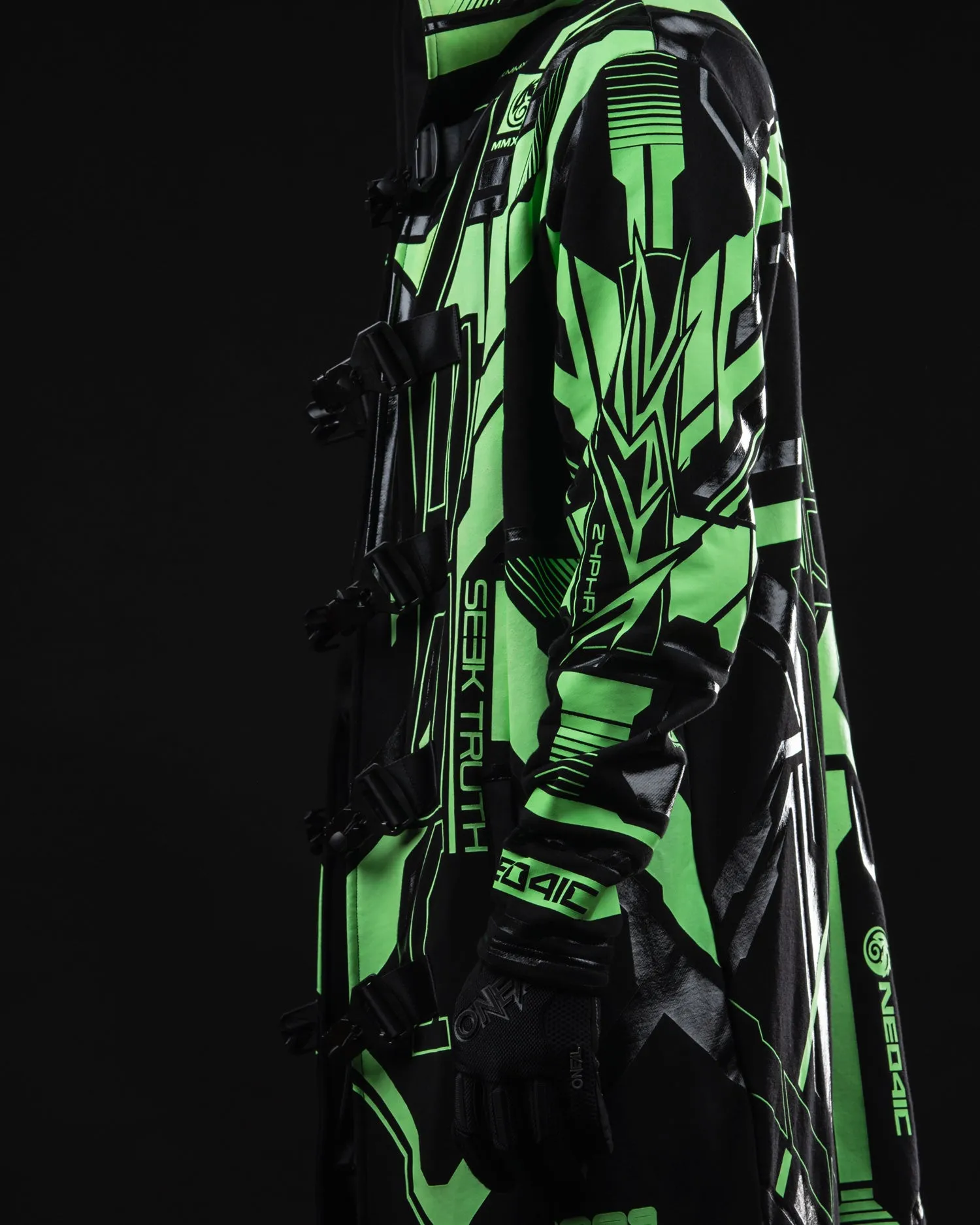 Glow in the Dark ZYPHR Mantle