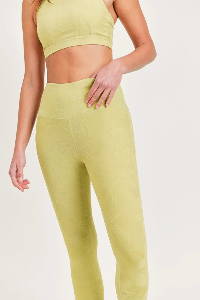 Mono B Textured Floral Jacquard TACTEL® Highwaist Capri Leggings