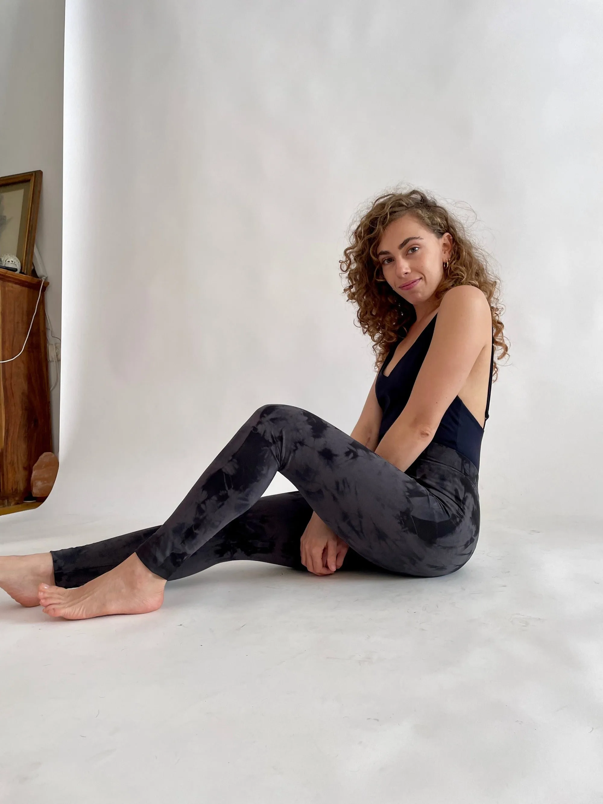 Tie Dye Yoga Leggings - Black & Grey