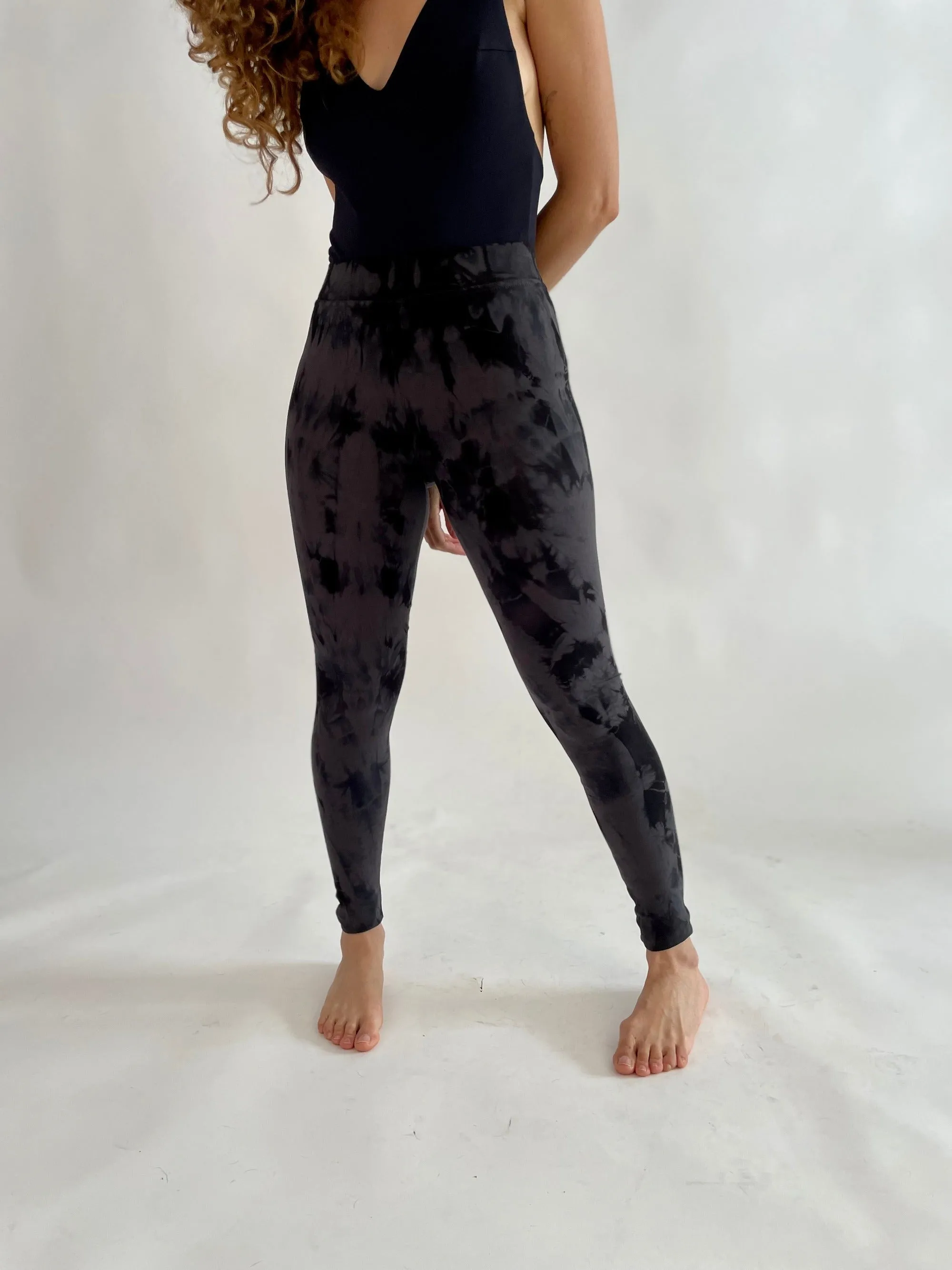 Tie Dye Yoga Leggings - Black & Grey