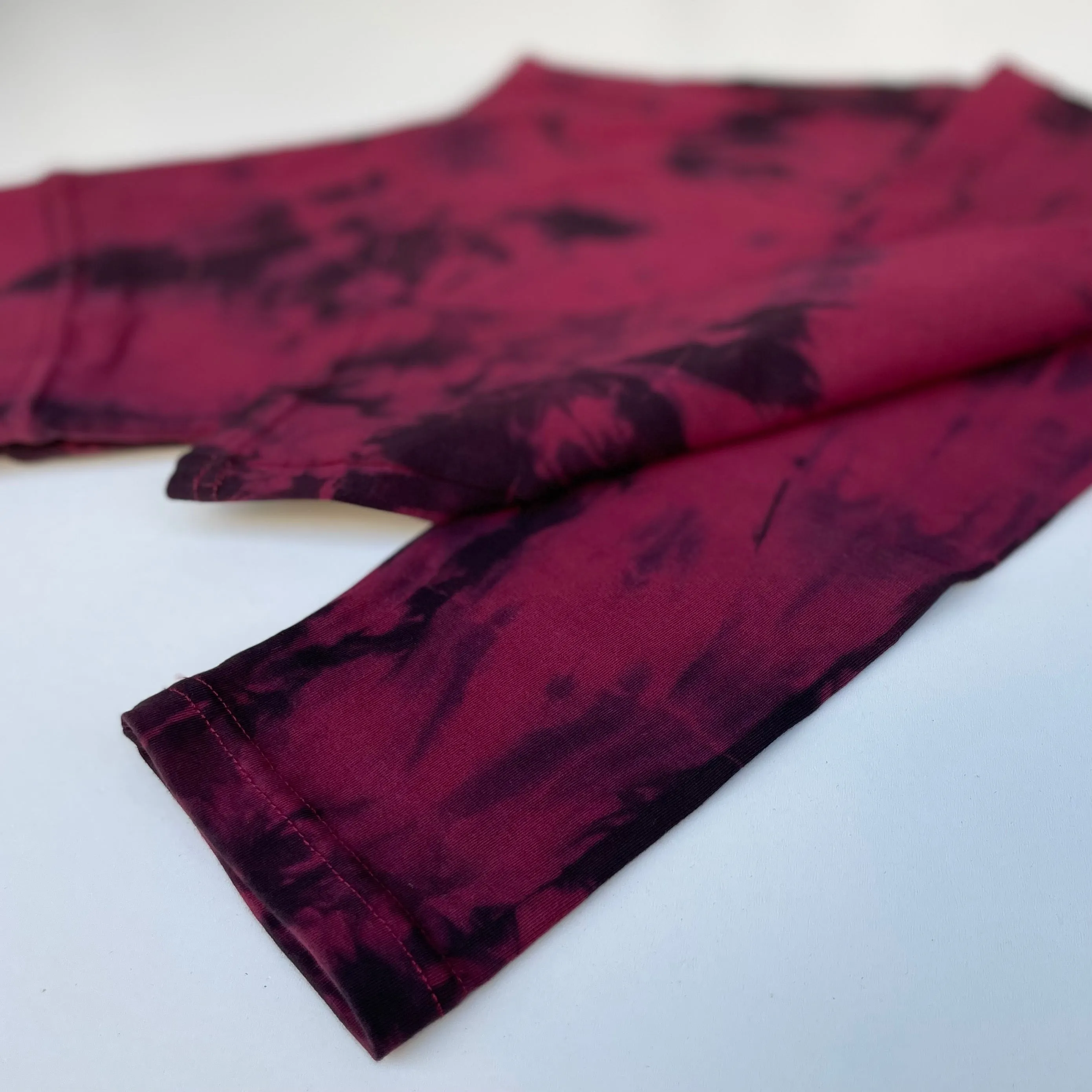 Tie Dye Yoga Leggings - Wine & Black
