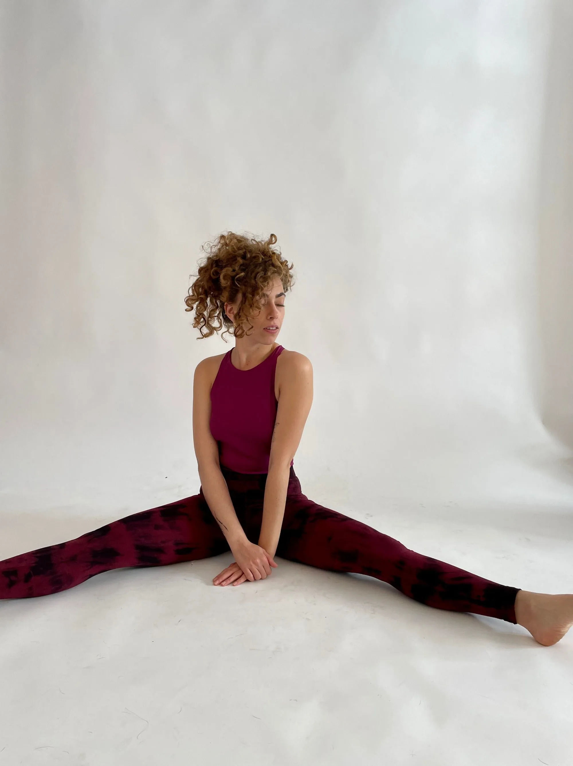 Tie Dye Yoga Leggings - Wine & Black