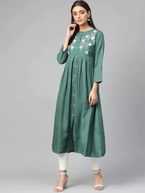 Women Green & White Yoke Design A-Line Kurta