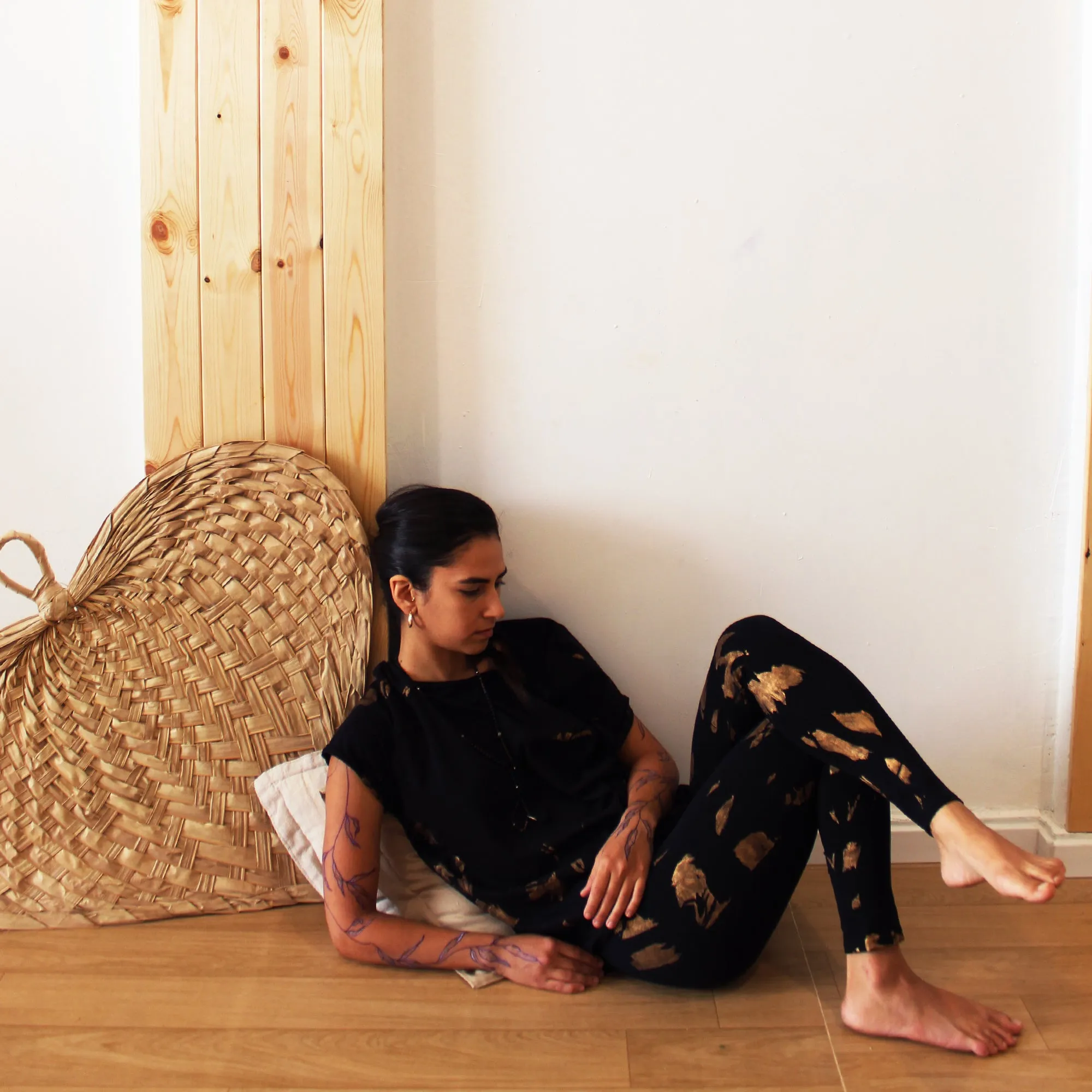 Yoga Leggings - Gold & Black
