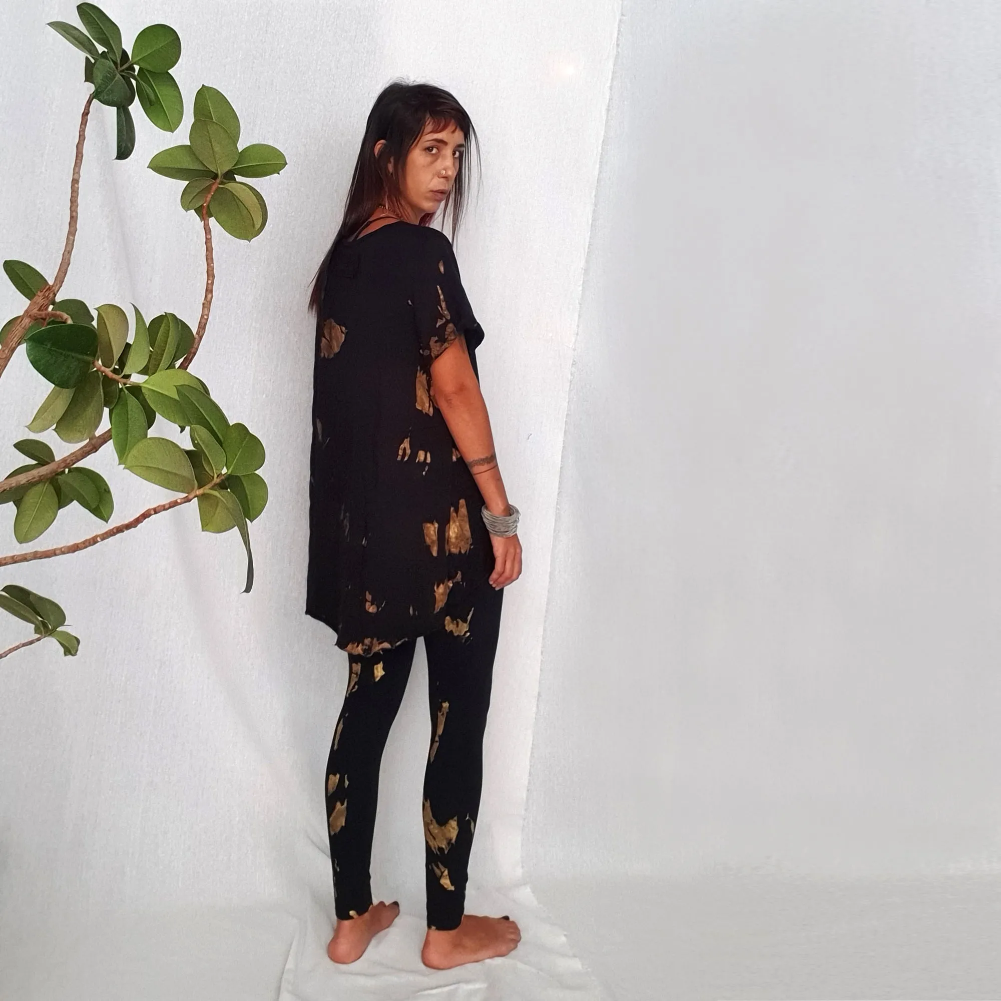 Yoga Leggings - Gold & Black